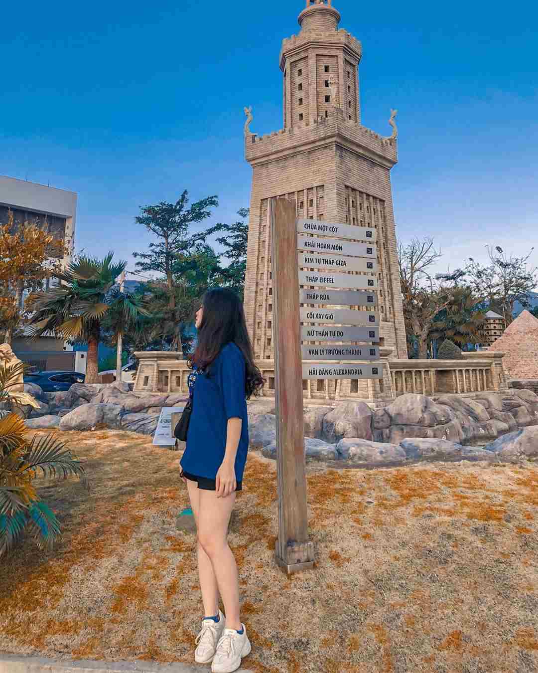 Ngọn hải đăng - cȏng viȇո kỳ quan Đà Nẵng