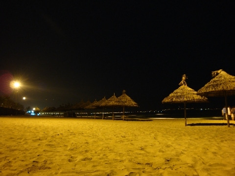 Hình ảnh biển đêm Đà Nẵng